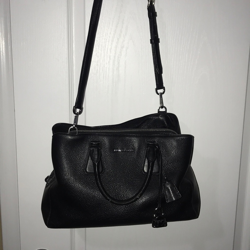 Micheal Kors handbag - Picture 12 of 12